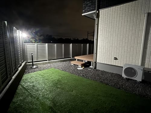 Solar Outdoor Lights (2 Count)