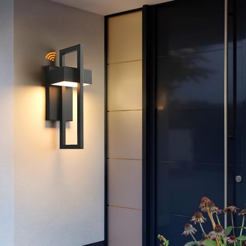 Dusk to Dawn Modern Large Outdoor Wall Lights Integrated LED Outdoor Wall Sconces Lighting