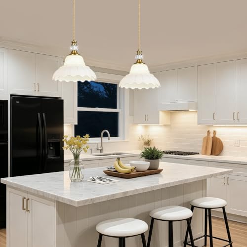 1 Piece Vintage Chandelier in Brushed Gold Finish with White Flower (1-Light / Gold and White)