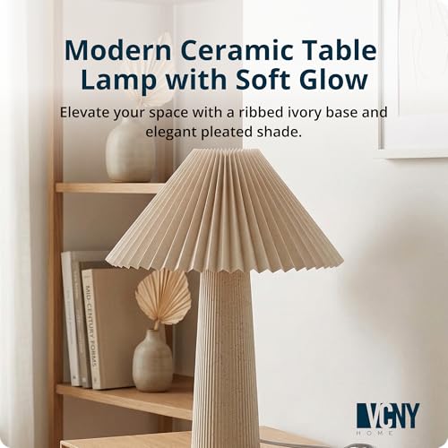 18 in Ivory Ceramic Table Lamp