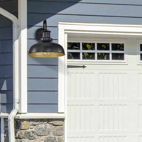Dusk to Dawn Outdoor Barn Light