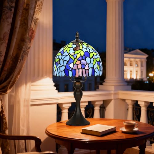 Small Tiffany lamp