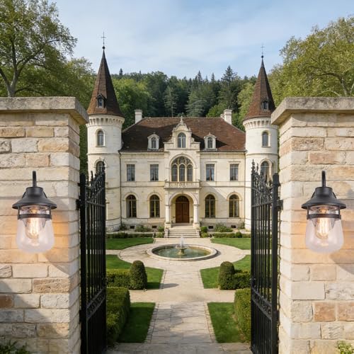 Dusk to Dawn Outdoor Wall Lantern