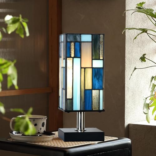 TL0036 Small Tiffany Style Table Lamp