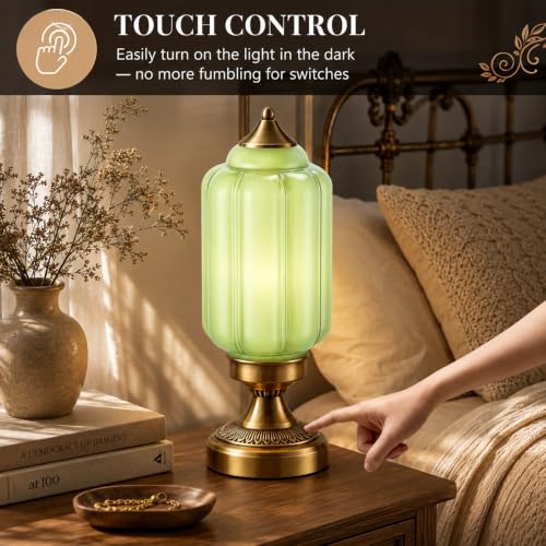 Vintage Green Milk Glass Table Lamp (Green)