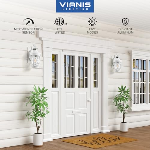 White Outdoor Wall Lights (White / 2-Pack)