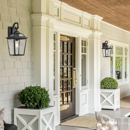Outdoor Wall Lantern