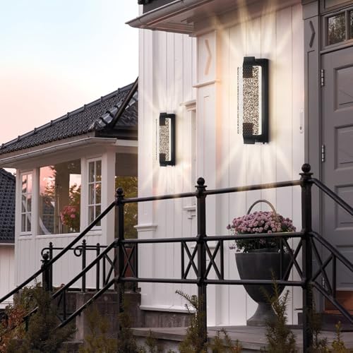 Dusk to Dawn Outdoor Wall Light