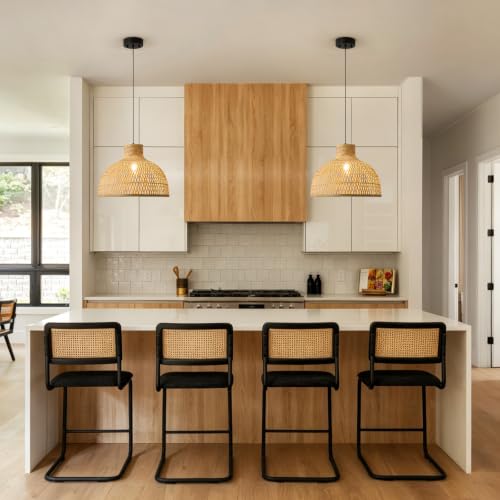 Natural Bamboo Pendant Light