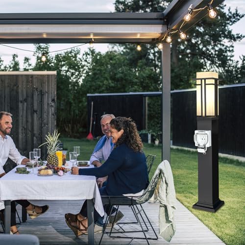 Outdoor Lamp Post with Outlet