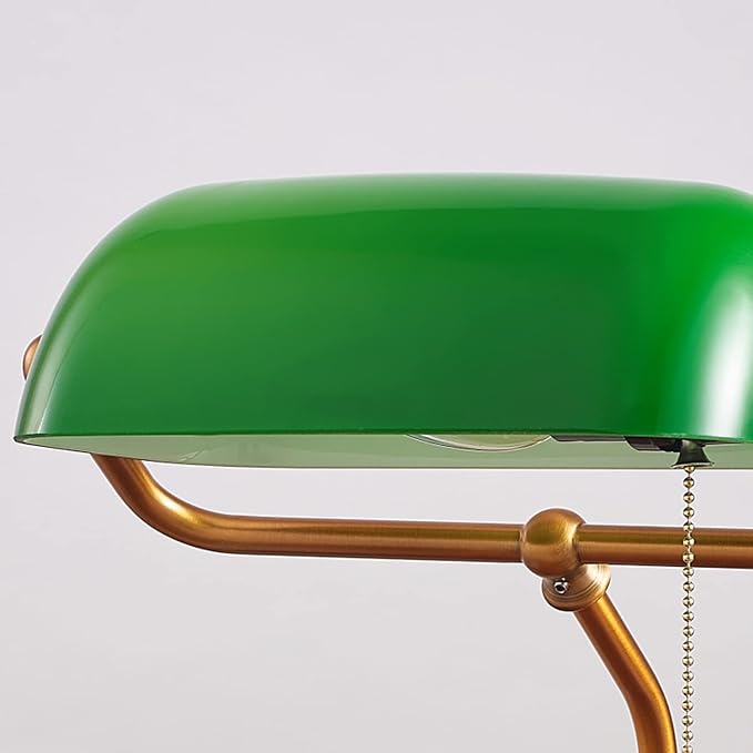 Traditional Banker's Lamp - Green with Pull Switch, Retro Desk Lamp with Brass Finish and Nostalgic Green Glass Shade on Wooden Base