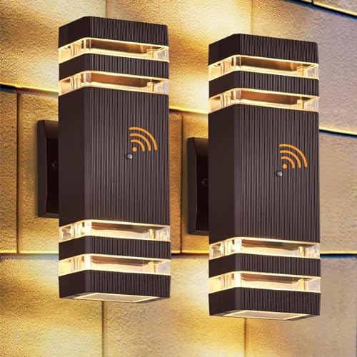 2 Pack Dusk to Dawn Outdoor Wall Lights (2 Count)