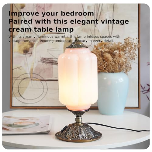Vintage Touch Bedside Table Lamp