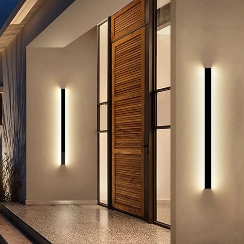 Outdoor Wall Light Fixture