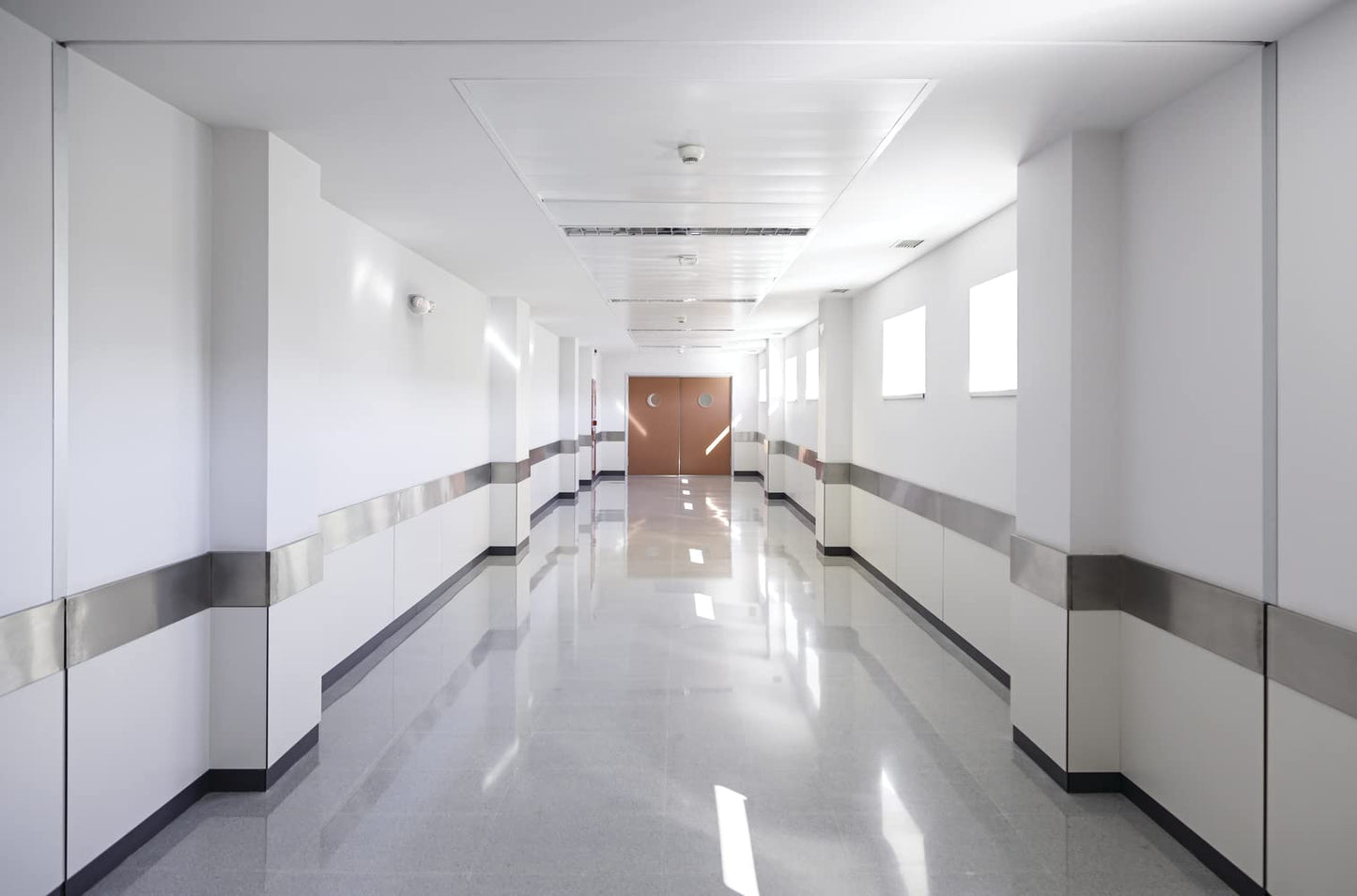 Quantum Emergency Light