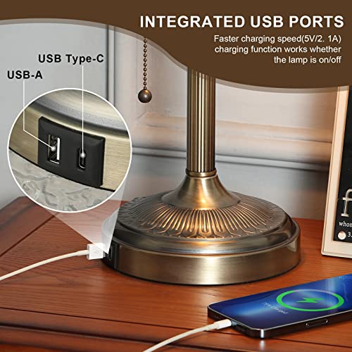 Green Glass Bankers Desk Lamp with USB Fast Charging Port