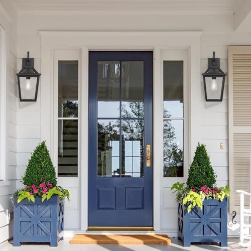 Outdoor Wall Lantern