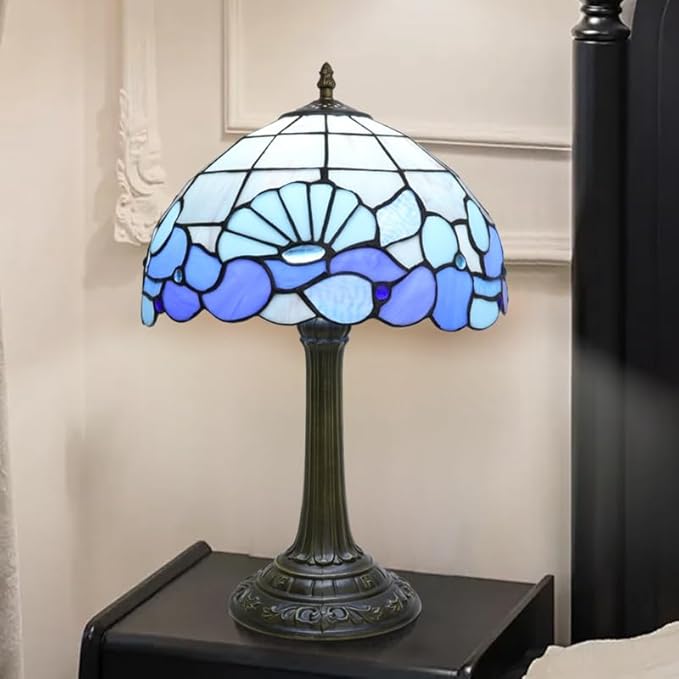 Blue Sea Style Stained Glass Table Lamps Shell Tiffany Lamp Bedroom Bedside Living Room Aesthetic Vintage Accent Farmhouse Night Light for End Table Office Nightstand End Table Desk Reding 12X19 Inch