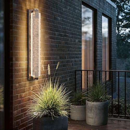 Dusk to Dawn Outdoor Wall Light