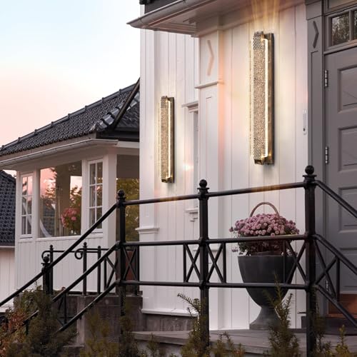 Dusk to Dawn Outdoor Wall Light