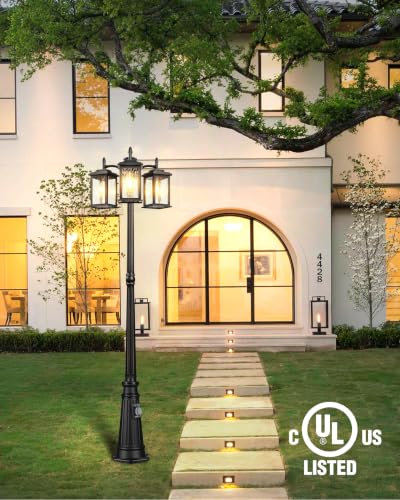3 Head Lamp Posts Outdoor Lighting with Outlet