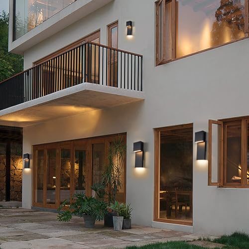 Modern LED Outdoor Wall Sconce 17W Integrated LED Outdoor Wall Mount