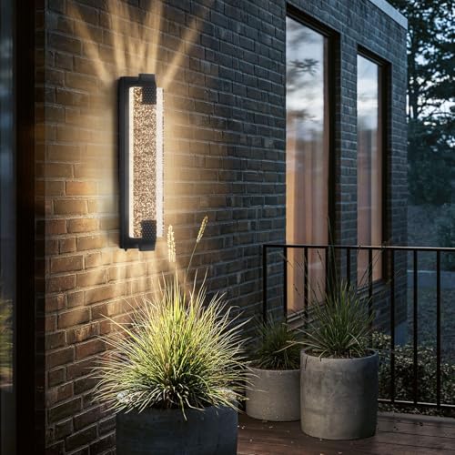 Dusk to Dawn Outdoor Wall Light