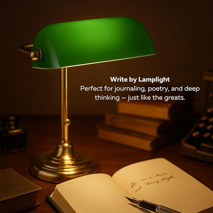 LIGHTACCENTS Traditional Banker’s Desk Lamp with Green Glass Shade and Brass Base – Classic Desk Lamp with Pull Chain, Office Lighting, Vintage Style Reading Light