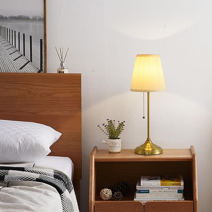 Modern Table Lamp for Bedroom, Gold Bedside Lamp, Farmhouse Nightstand Lamp with Pull Chain Switch, 20" Small Table Lamp for Reading, Hotel, Buffet Candlestick