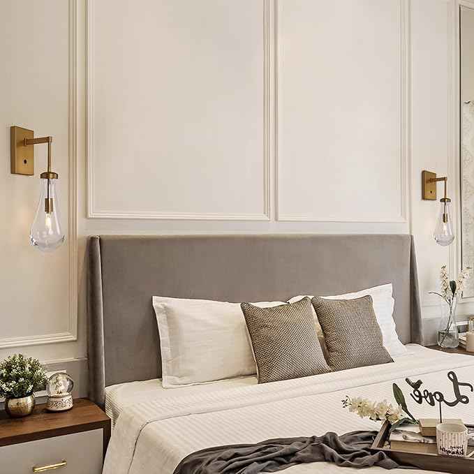 HuisMier Brass Raindrop Wall Sconces, Indoor Wall Sconces with On/Off Switch, Modern Clear Glass Wall Lamp Vanity Light Fixtures for Bathroom Bedroom Living Room Hallway, Hardwired