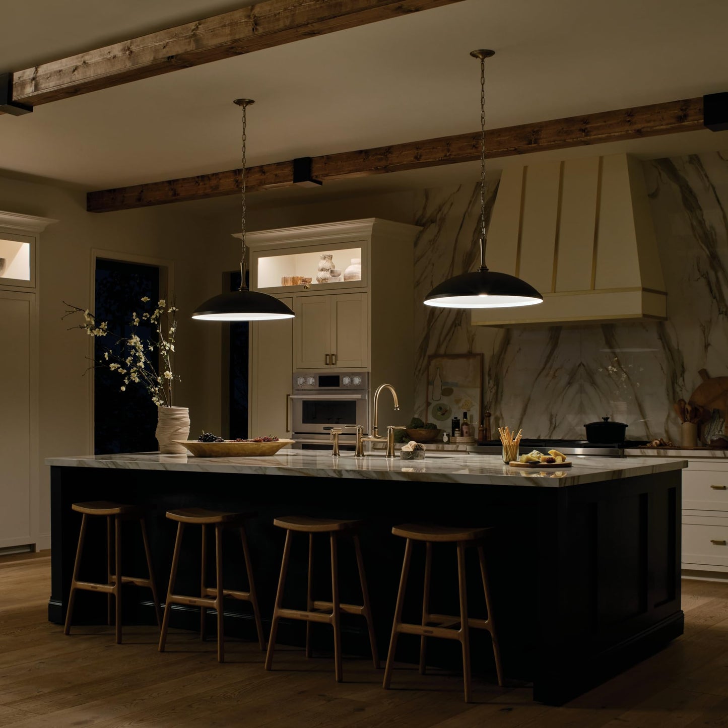 Delarosa Pendant Light