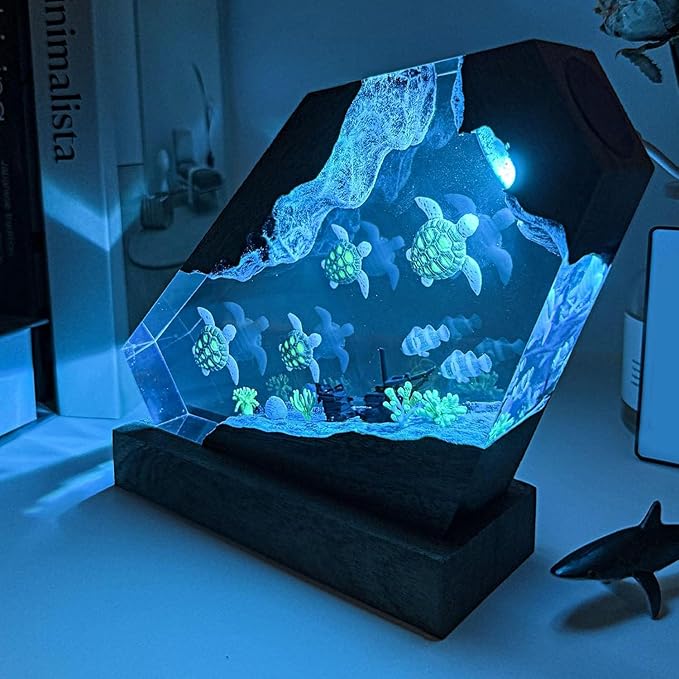 Sea Turtle Ocean Resin Lamp - Handmade Resin Night Light with USB Port, Variable Lights, Sea Turtle Gifts for Women and Men, Ocean Enthusiast Collectibles, Unique Birthday Gifts for Him & Her (8"x5")