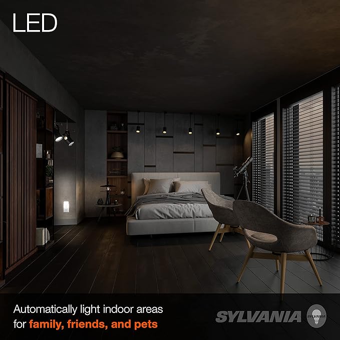Sylvania LED Night Light with USB Port and Socket, 3-Color Select, Frosted, 3000K, 5 Lumens, Cool White - 1 Pack (64991)