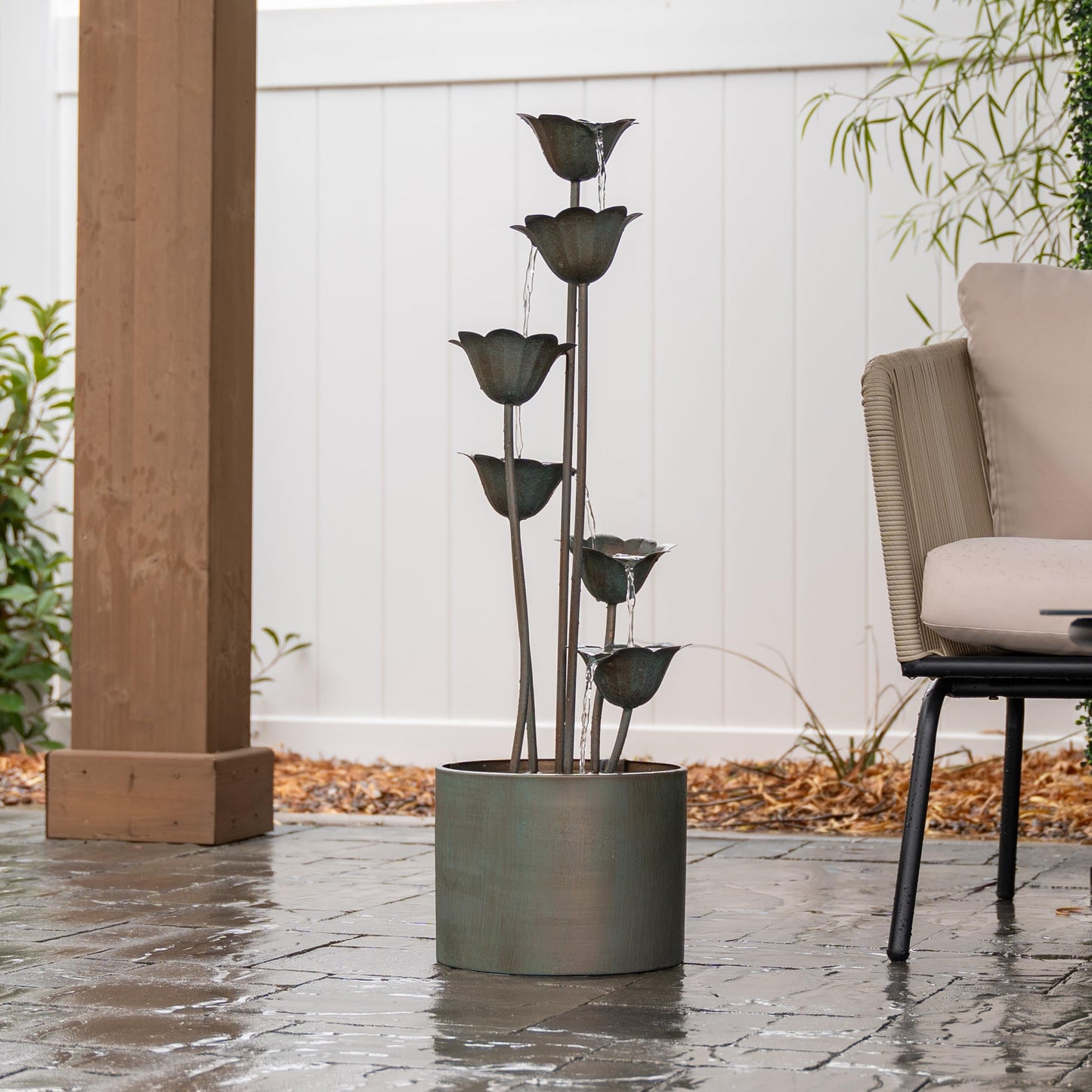 35" Tall Silver Metal Sculptural Flower Multi (176 Ounce)