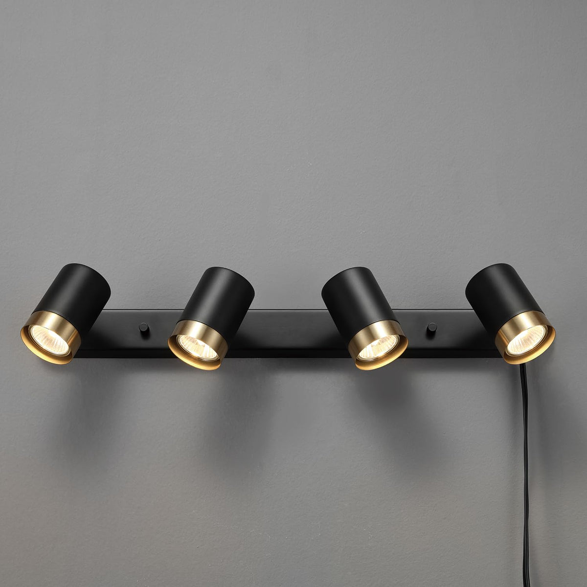 64000047 22" 4 (Dale (Black/Brass))