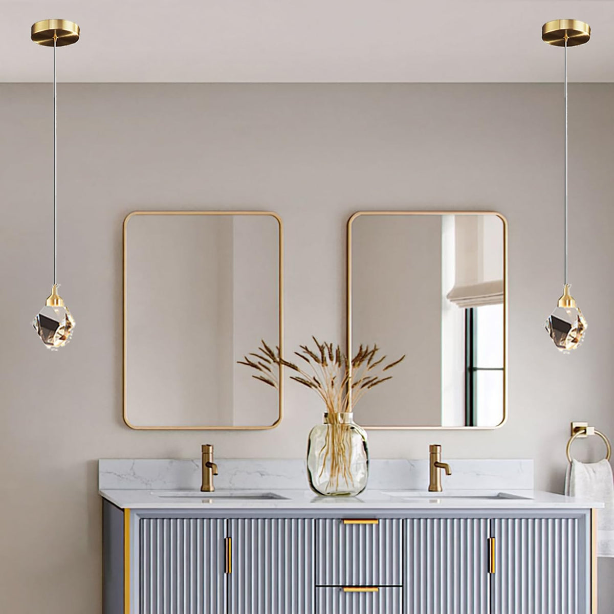 Gold Diamond Crystal Pendant Light (Gold / 1-Light)