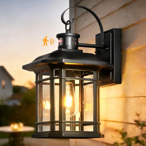 V8108P Outdoor Wall Light