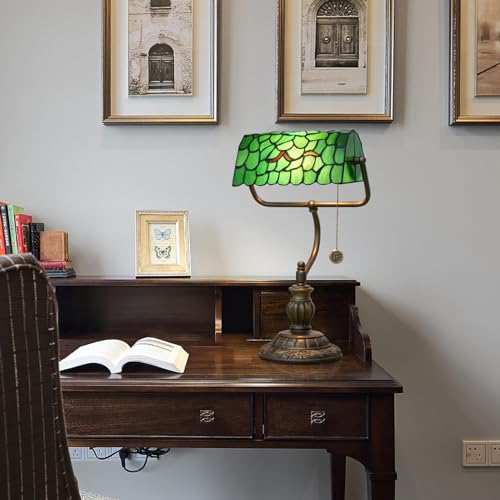 Tiffany Style Green Bankers Desk Lamp Stained Glass Lamps Tree Leaf Vintage Bedroom Bedside Study Pull Chain Reading Desk Light Retro Office Led Adjustable Nightstand Antique Accent Deskla (Green Leaves)