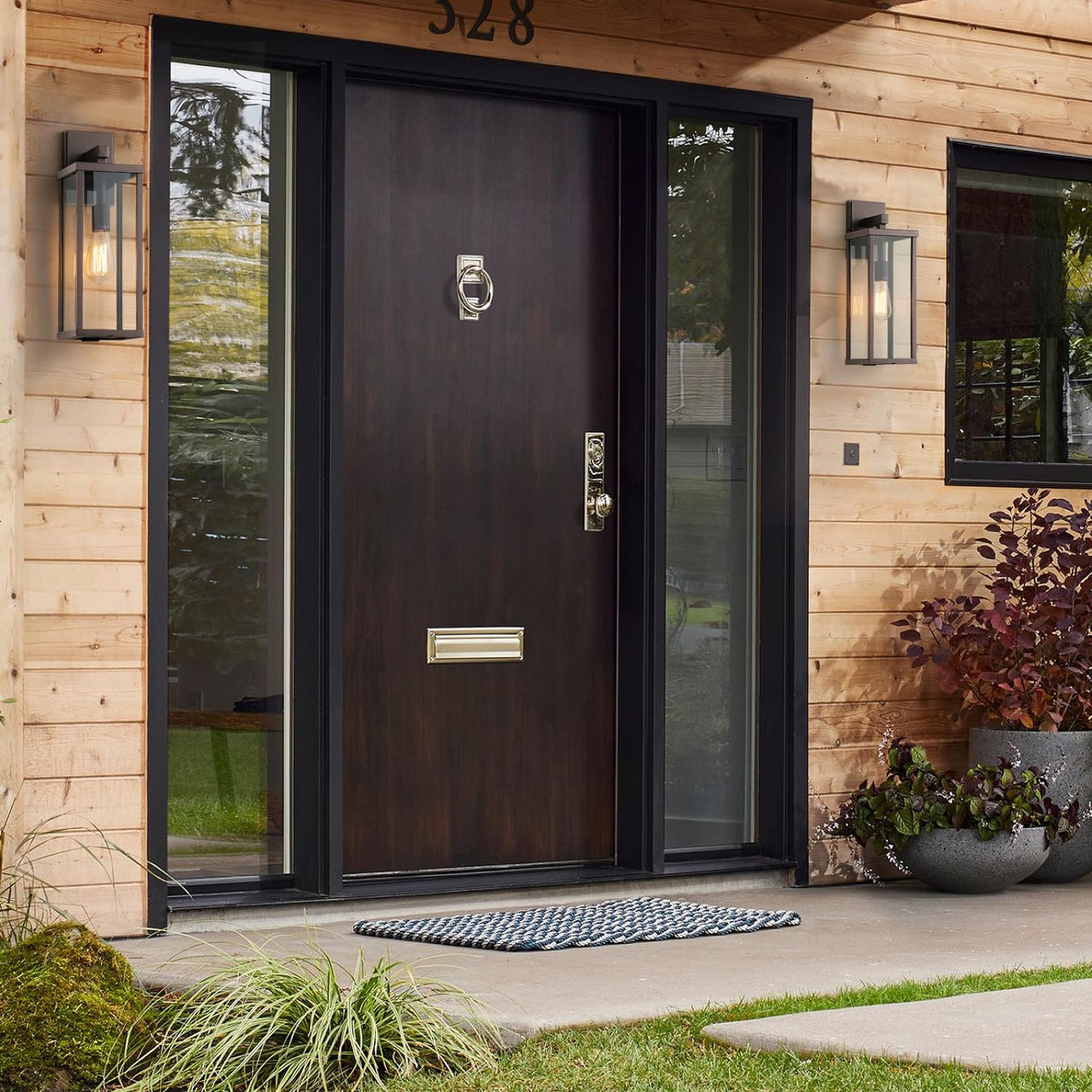18" Outdoor Wall Sconce (Oil-Rubbed Bronze / 18-inch)