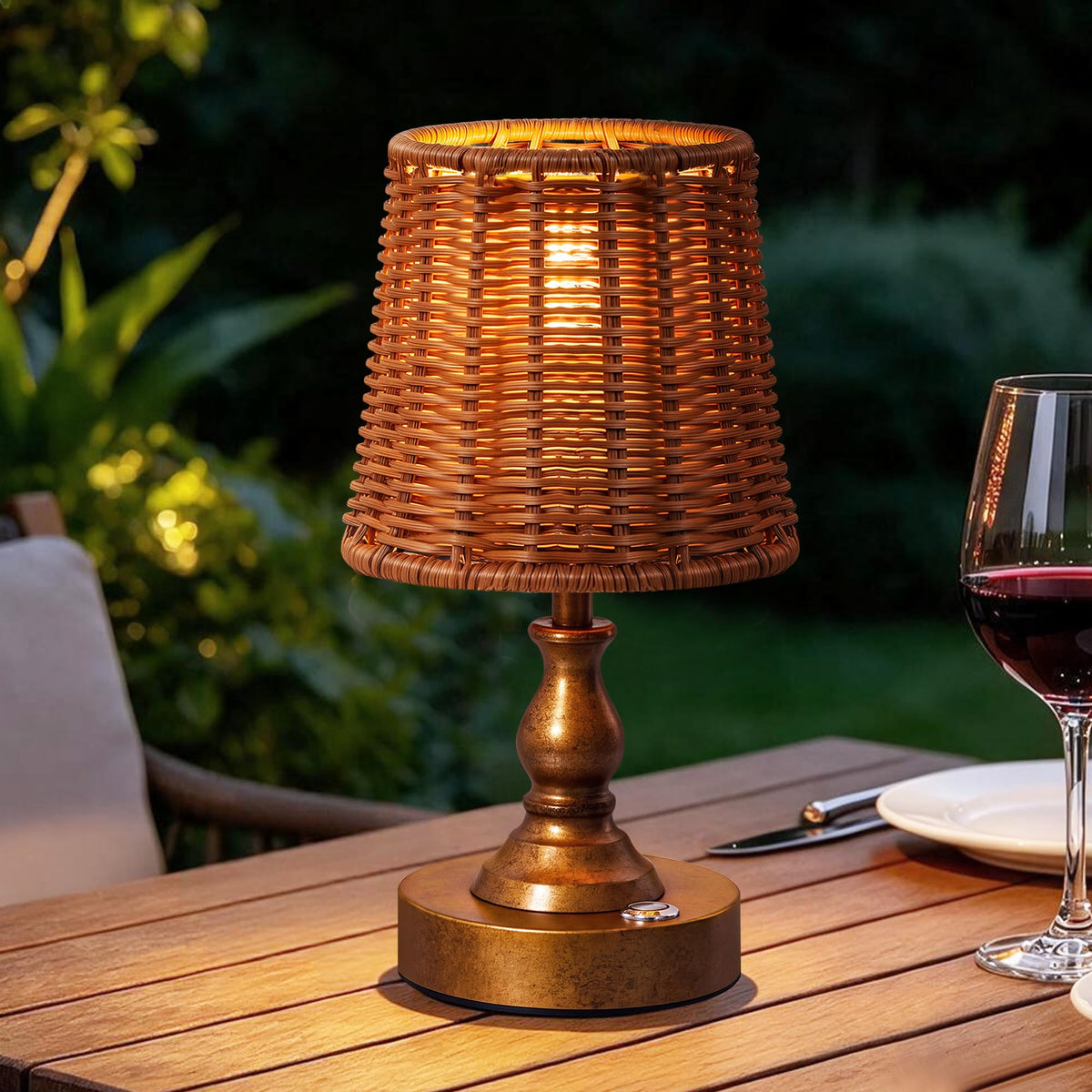 Mini Cordless LED Table Lamp (Antique Gold)
