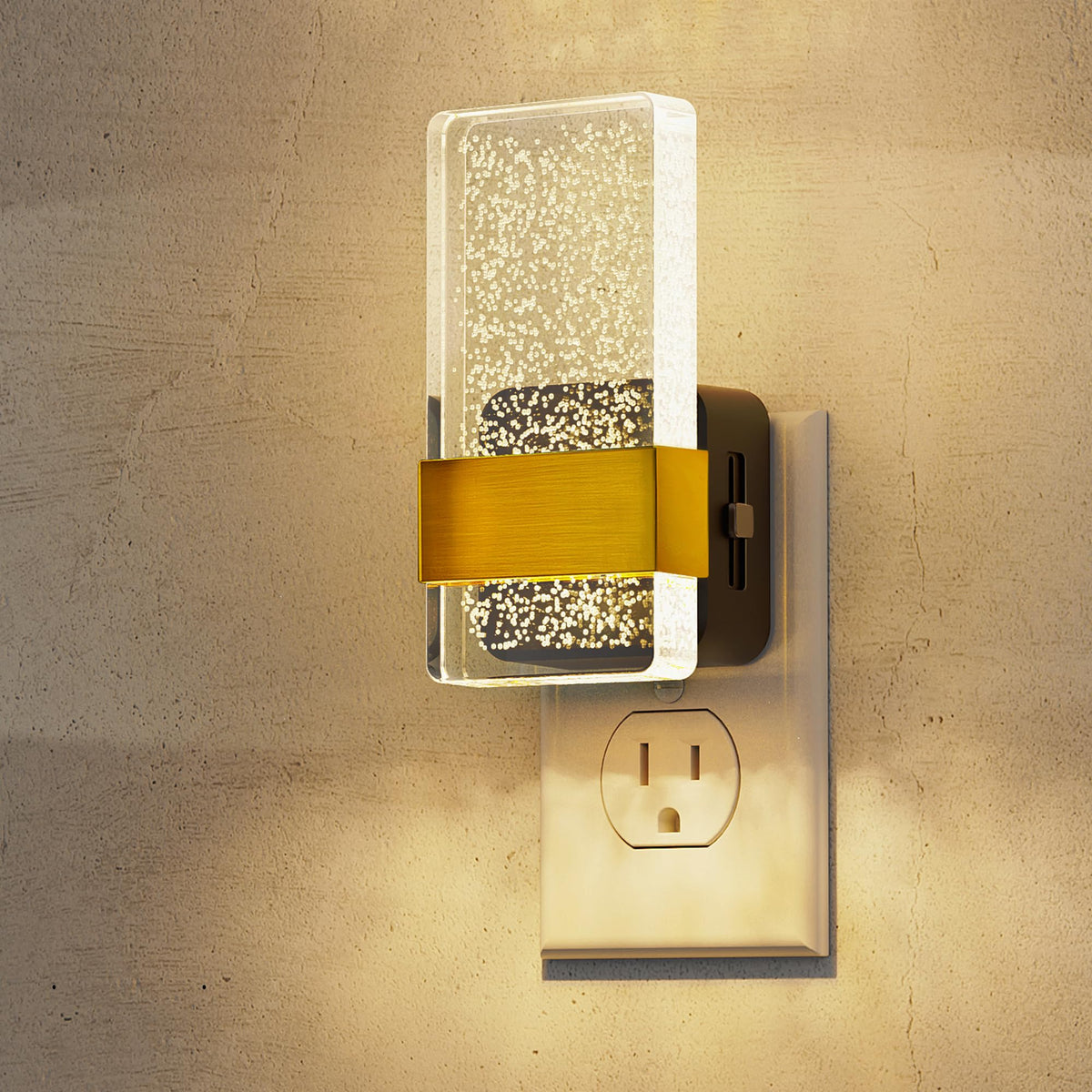 Night Light Bathroom Night Lights Plug into Wall Light Sensor (Golden)