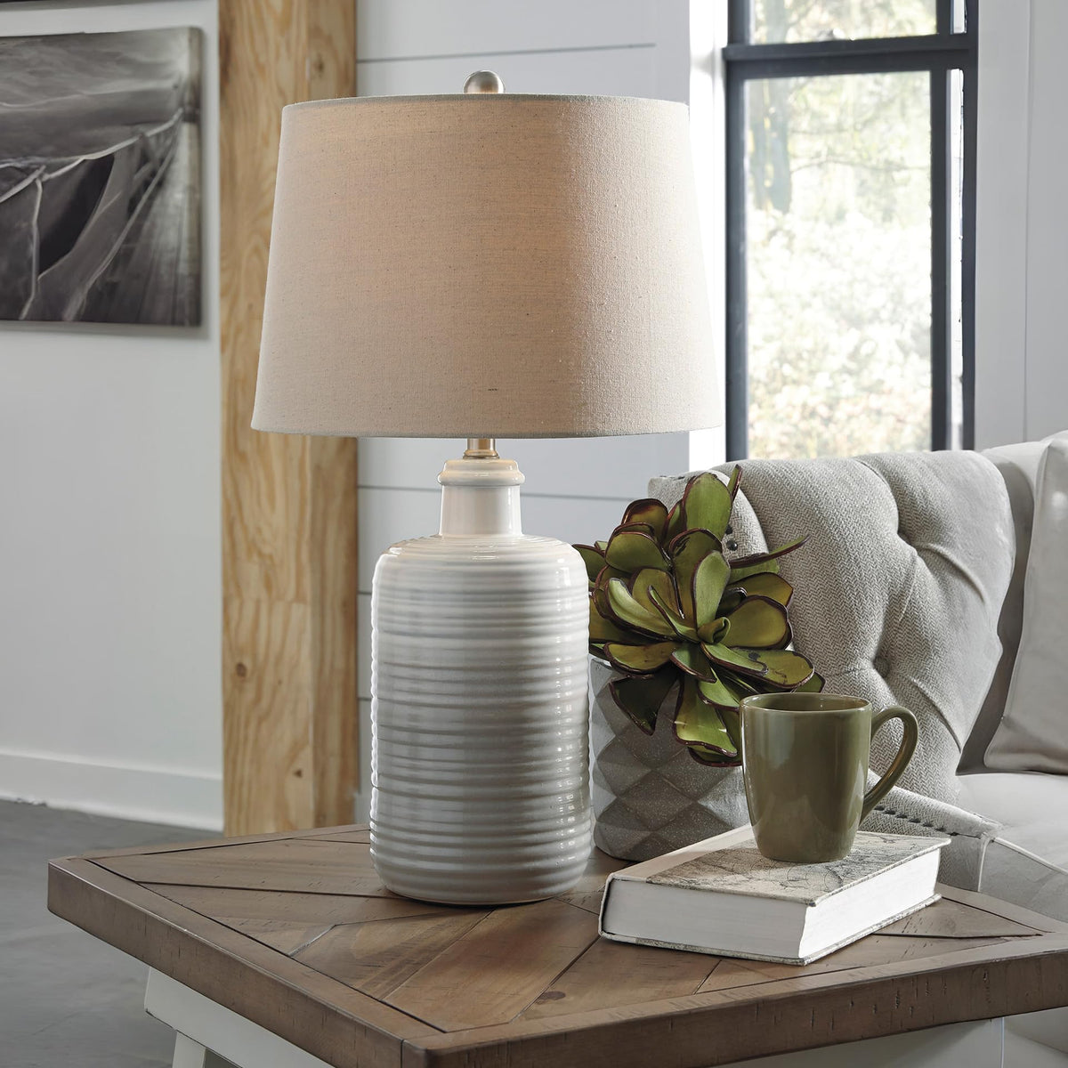 25 in Ceramic Table Lamp Set of 2 (Taupe)