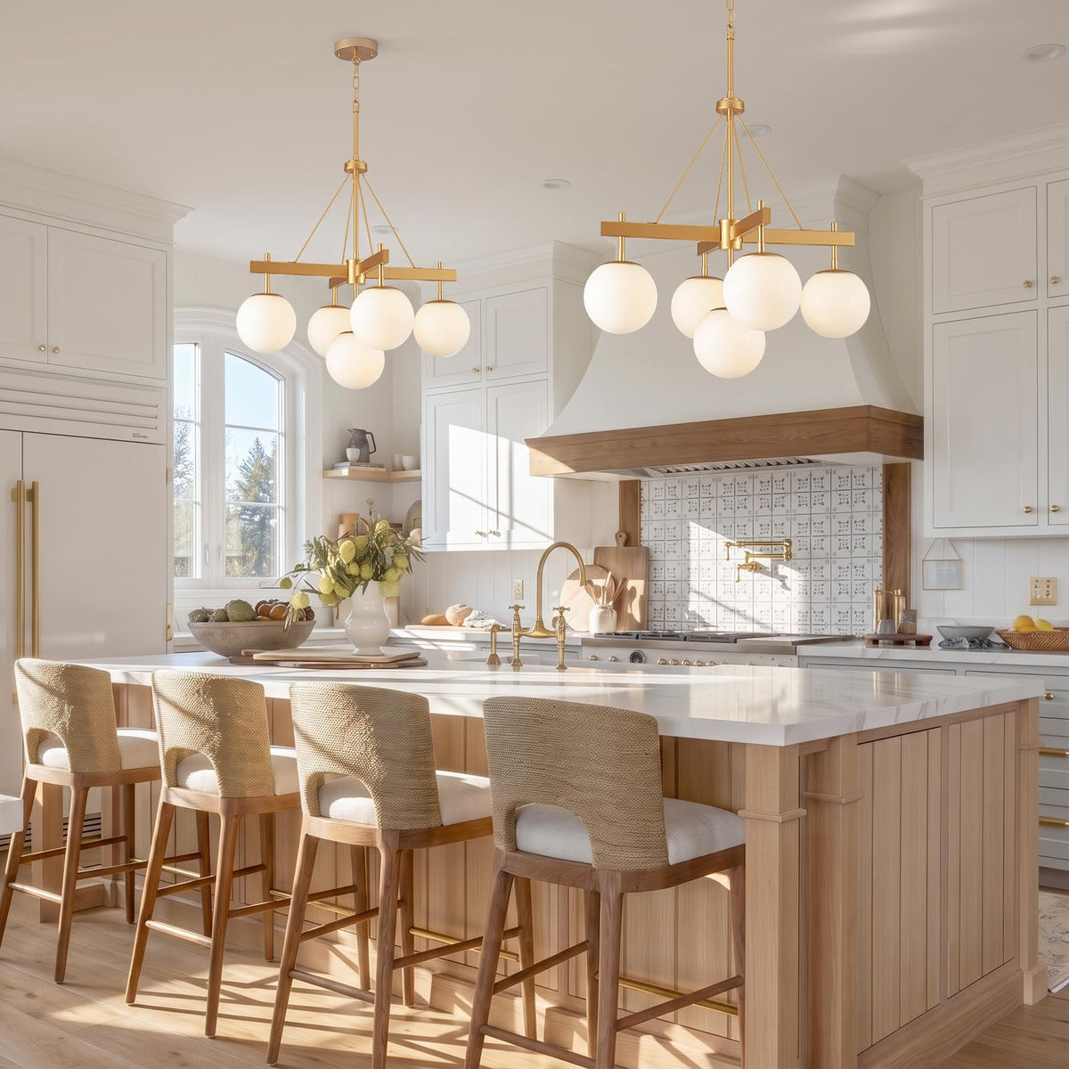5 Light Gold Dining Room Chandelier (White and Gold)