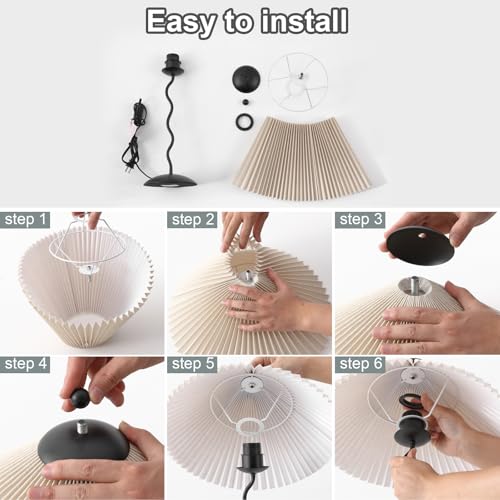 Pleated Table Lamp (Black)