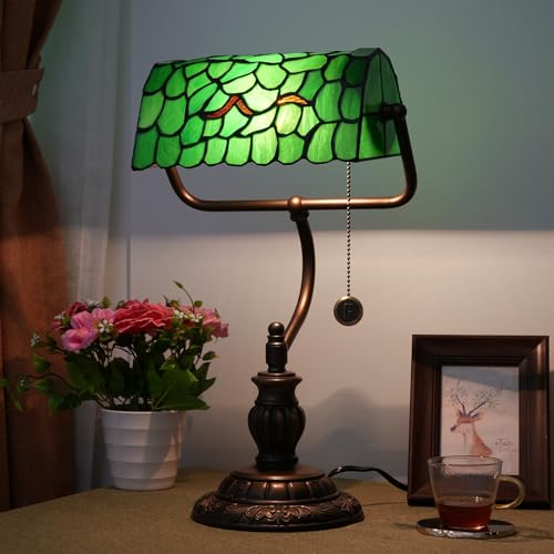 Tiffany Style Green Bankers Desk Lamp Stained Glass Lamps Tree Leaf Vintage Bedroom Bedside Study Pull Chain Reading Desk Light Retro Office Led Adjustable Nightstand Antique Accent Deskla (Green Leaves)