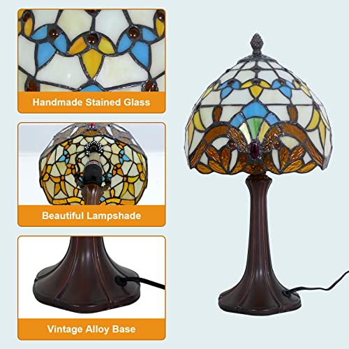 Tiffany Table Lamp Beige Baroque 8 Inch Wide Vintage Bedside Table Lamp Night Light Stained Glass Lamp Antique Art Craft Gifts Alloy Base 15 Inch Tall Vintage Reading Lamp (Beige Baroque)