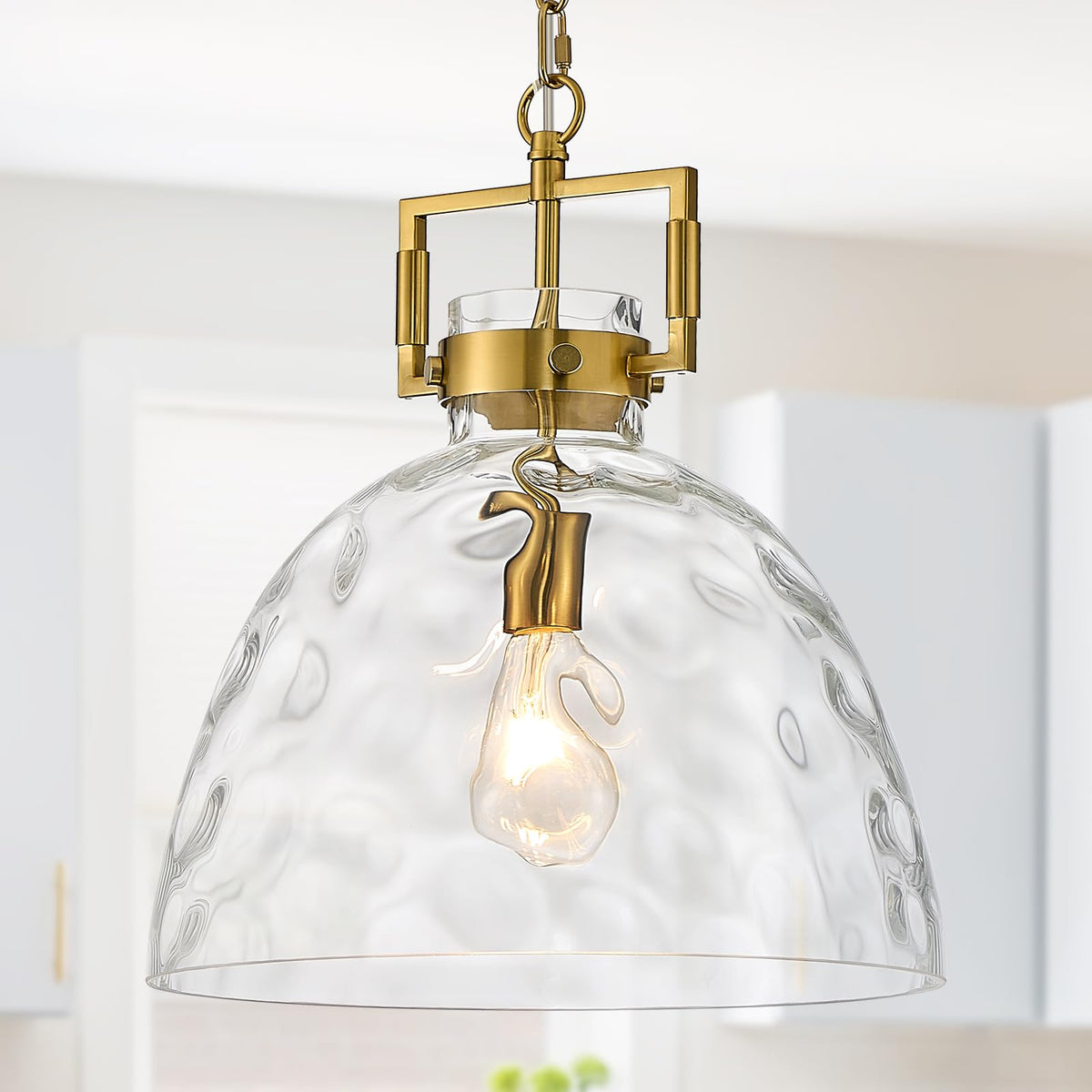 13.8" Gold Glass Pendant Light (Golden)