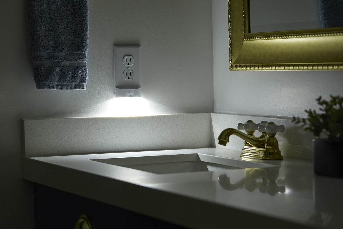 Single MotionLight [for Duplex Outlets] (Duplex (Single) / Black)