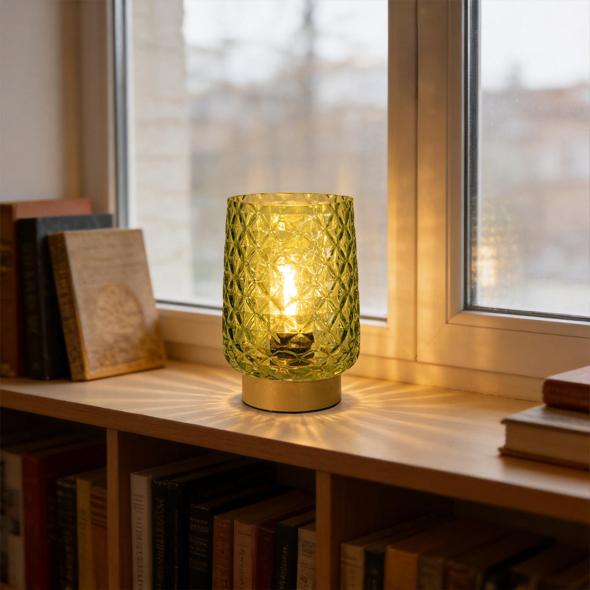 Battery Operated Table Lamp (Green)