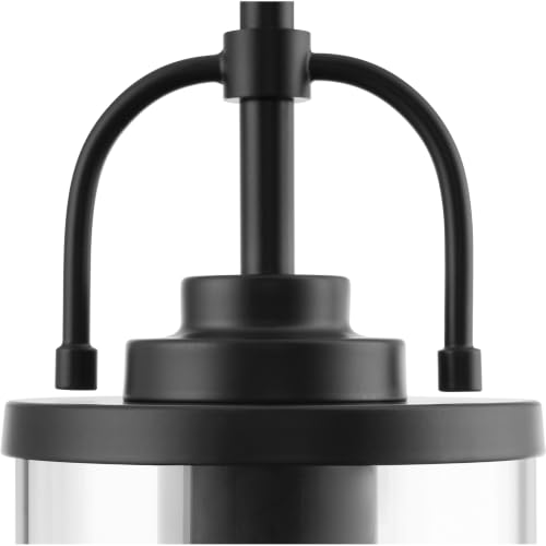 Modern Kitchen Pendant Lighting Over Island